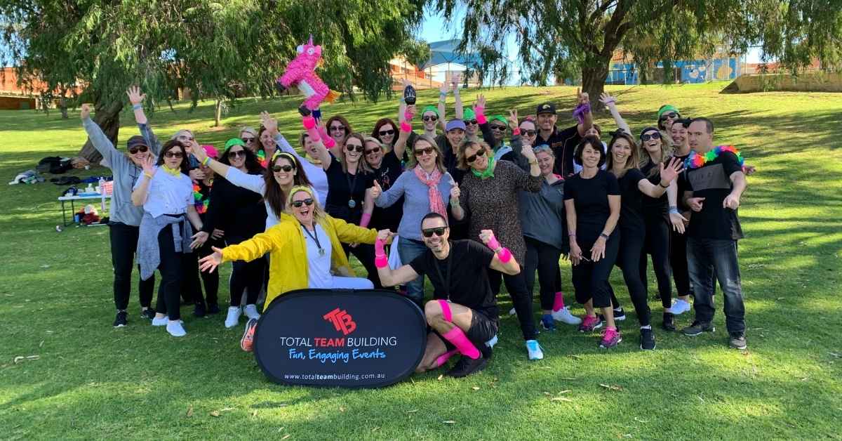 outdoor-survivor-team-building-perth